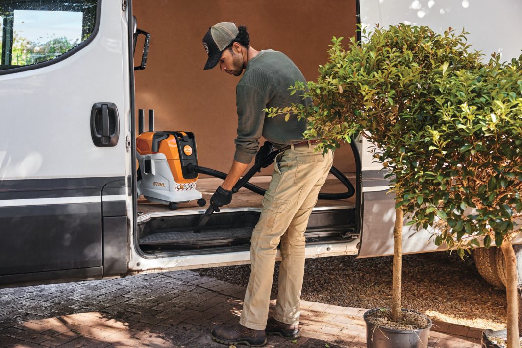 Vysavač Stihl SEA 100 L
